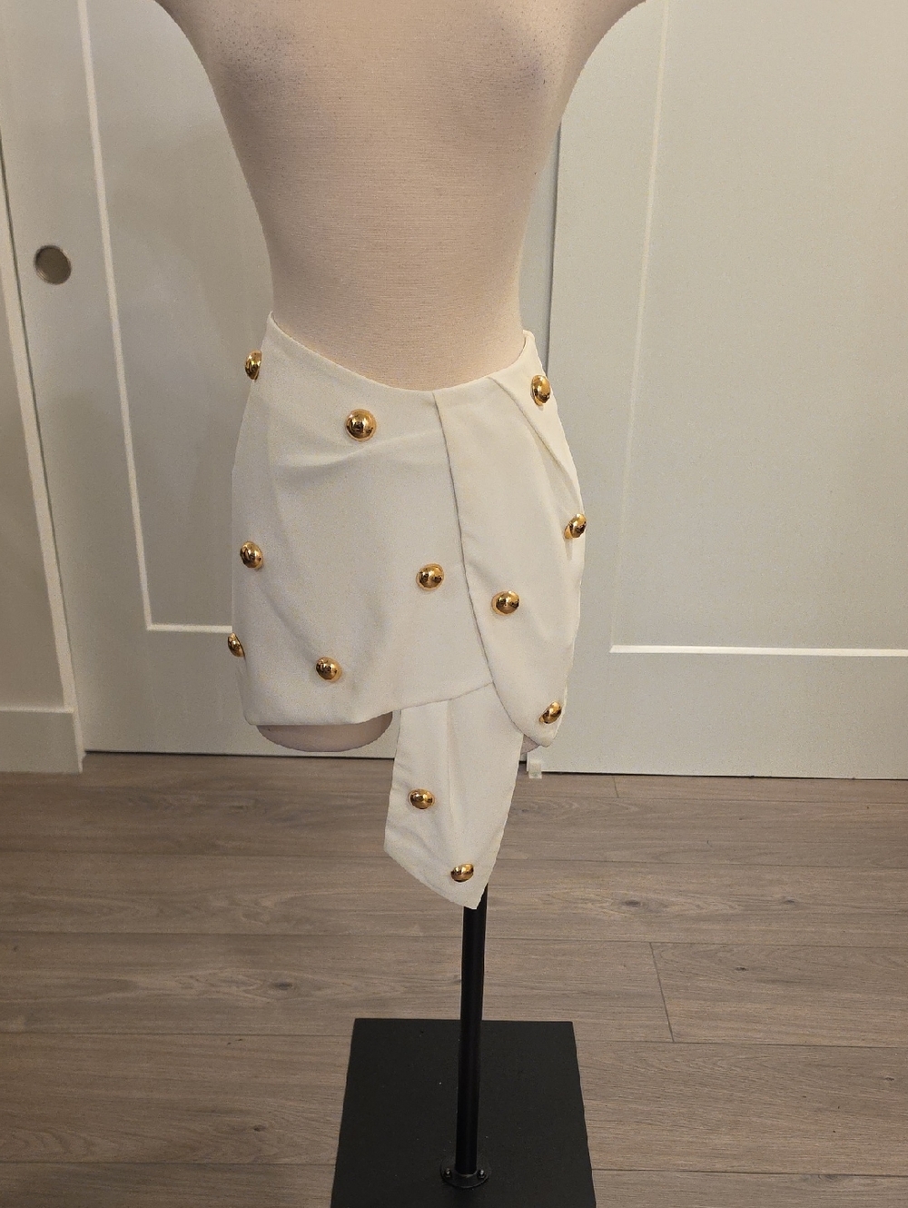Commense White Asymmetrical Mini Skirt with large Gold Studs size M NWTS